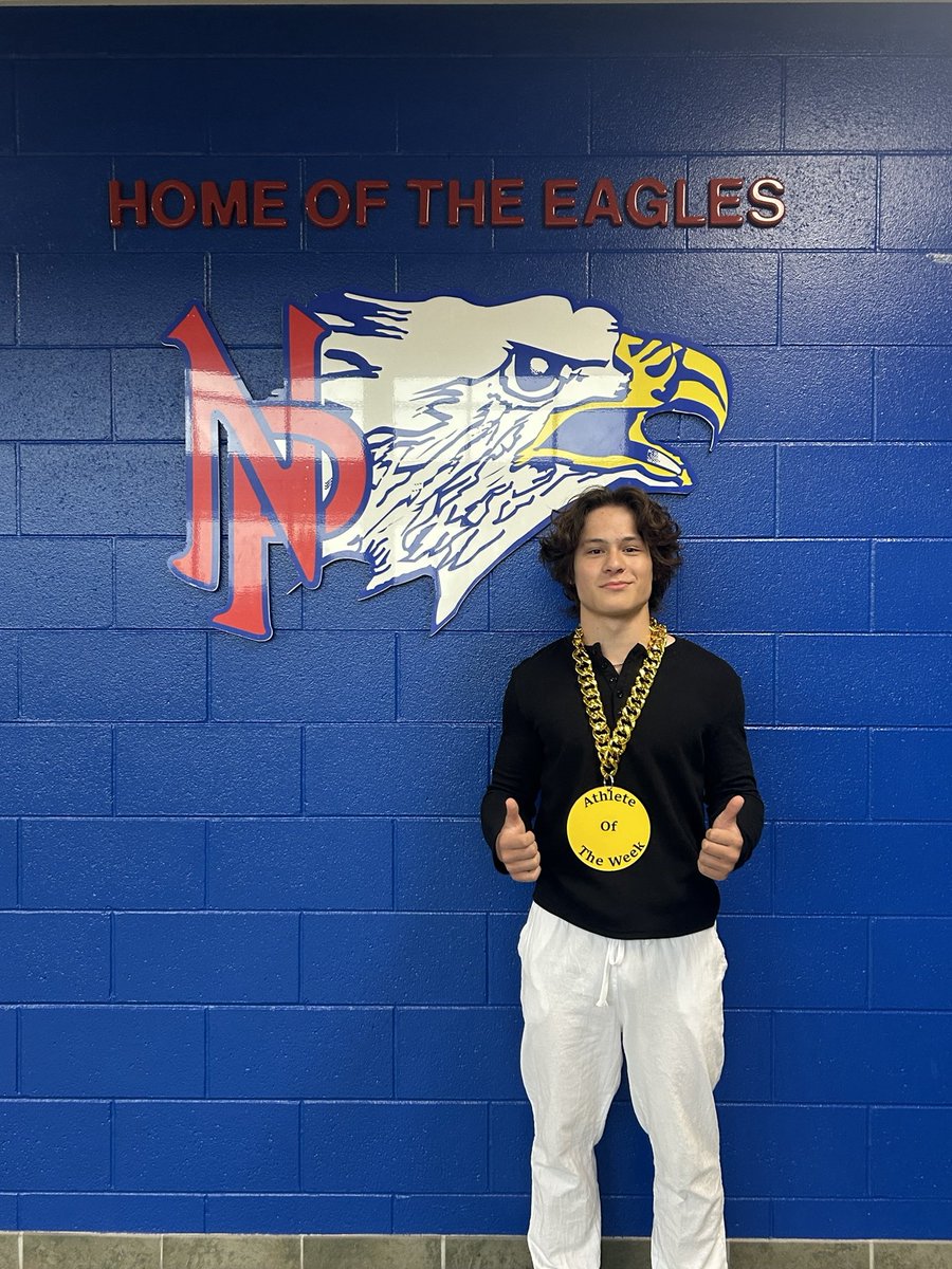 conrad_droby10's tweet photo. Thankful to be named Athlete of The Week by my peers and faculty at Northland Pines High School! #GoEagles 🔴🔵 @CoachNimsgern @MJ_NFLDraft @PrepRedzoneWI @OJW_Scouting @CoachSchrenk @ScottC_Scout @Bryan_Ault https://t.co/0dBX4WsFkz