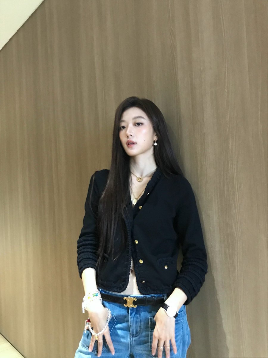 gntlenabi_'s tweet photo. #sunqian 
#theearlyspring https://t.co/67LOfDOwoW