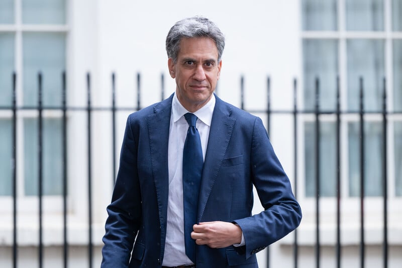 intifada's tweet photo. British diplomats privately assured Washington that @Ed_Miliband's measures against Israeli settlements are "largely symbolic" and won't affect trade or military ties. It's a PR exercise to placate voters while Britain keeps enabling genocide https://t.co/Xz3XsEeyNI
