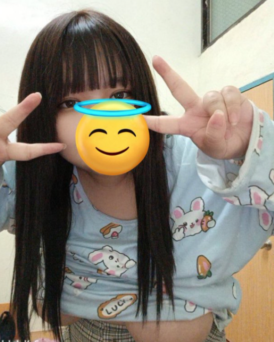 revrider843's tweet photo. この垢見つけた変態さんラッキー♡
コメ欄にさなのナオニー載せたよ笑 https://t.co/n9hI0Um2Dr