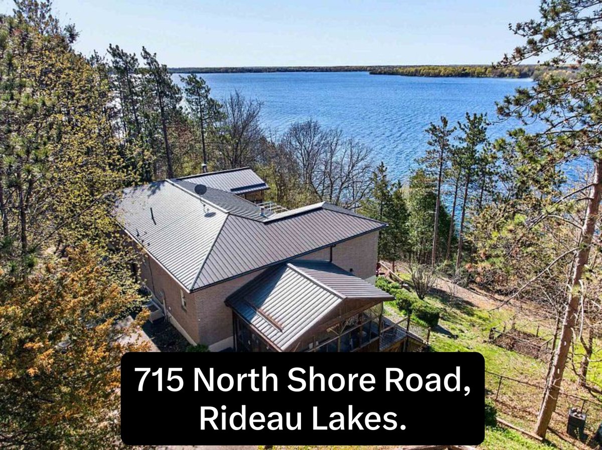 Sher417's tweet photo. 1666-1668 Victoria St., Collins Bay. BOTH house &amp; lot for $639,000. MLS X13728790.

46 Alarie Lane, Wolfe Island. Cottage. MLS X13159526. $399,900!

715 North Shore Rd., Rideau Lakes. MLS # X13132840. $1,250,000. Listed by Tracey McGinn.
Photos in listing order. https://t.co/6PNEsfCTRn