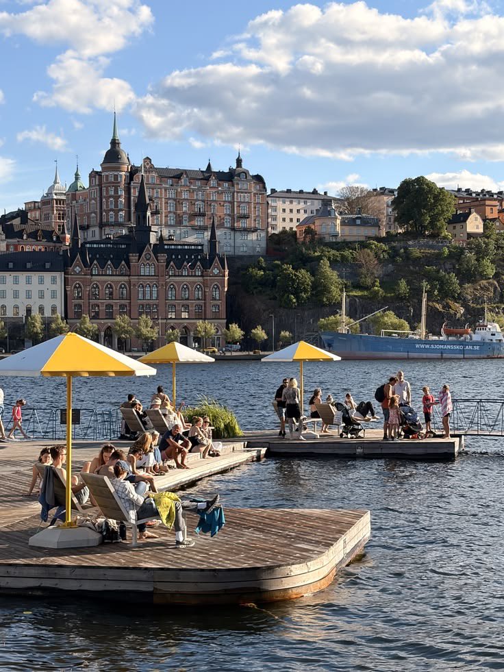 reminiscinbby's tweet photo. Stockholm, Sweden https://t.co/PiCYsWCSuH