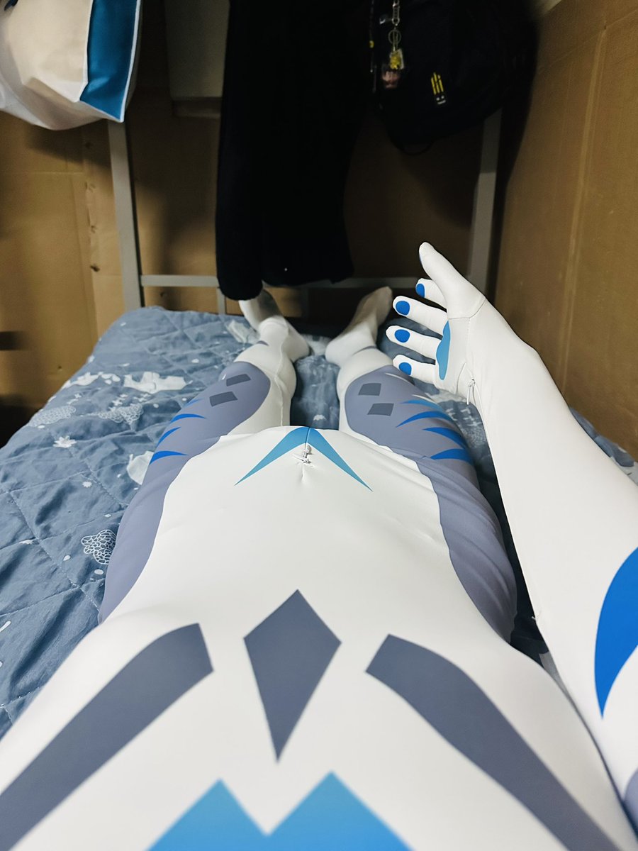 min081808's tweet photo. 不要觉得太瘦是一件好事。
除了撅兽兽狠以外没有任何好处。
#furry #白袜 #zen #爪爪 https://t.co/3nHY9rQ6lJ