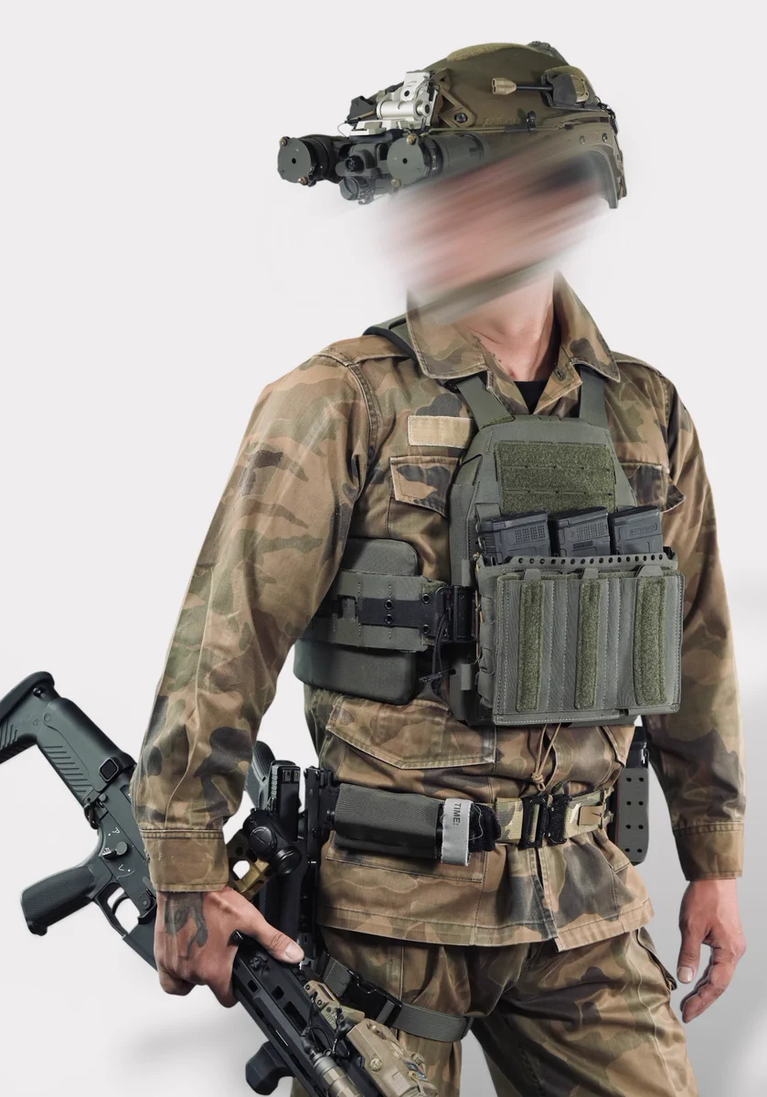 個人装備 VOLK TACTICAL GEAR VPC-G1 個人装備 VOLK TACTICAL GEAR VPC-G1 G2 KANGAROO RIG / BLACK set up