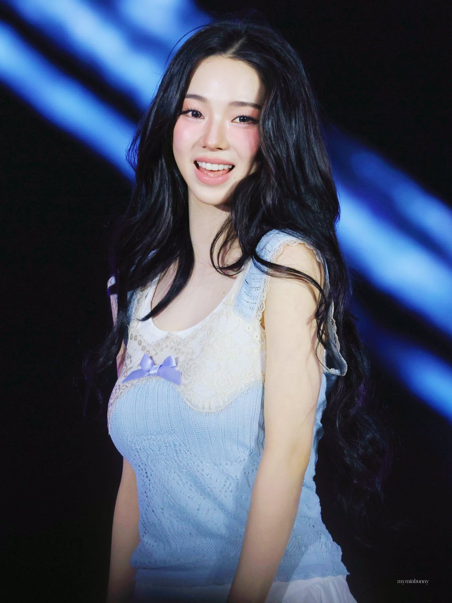 myminbunny's tweet photo. 260808 SYNK : COMPLaeXITY

#aespa #æspa #에스파 
#KARINA #카리나 #カリナ https://t.co/wXYeyNsiGz