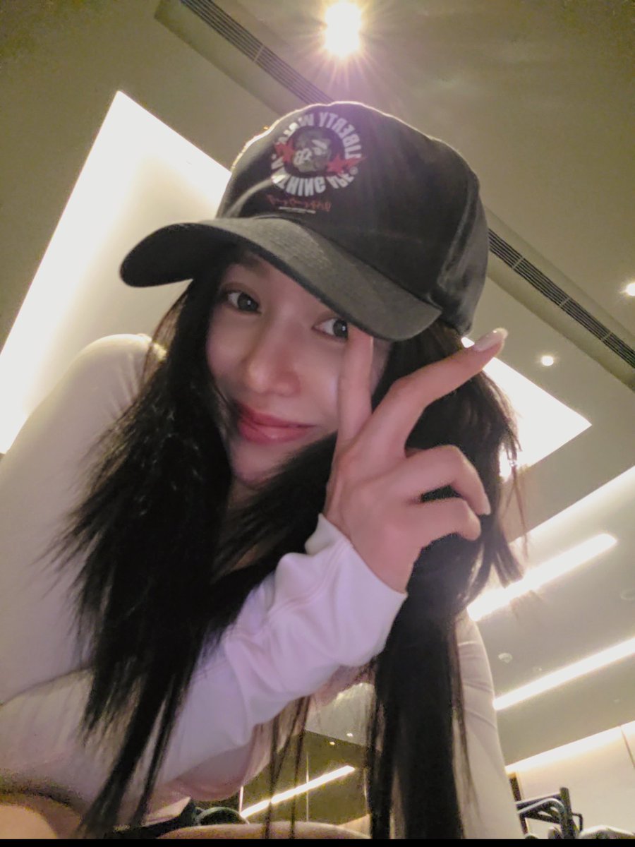 JUNE_NANNIRIN's tweet photo. ใครคิดถึง https://t.co/9xMx58h8IF