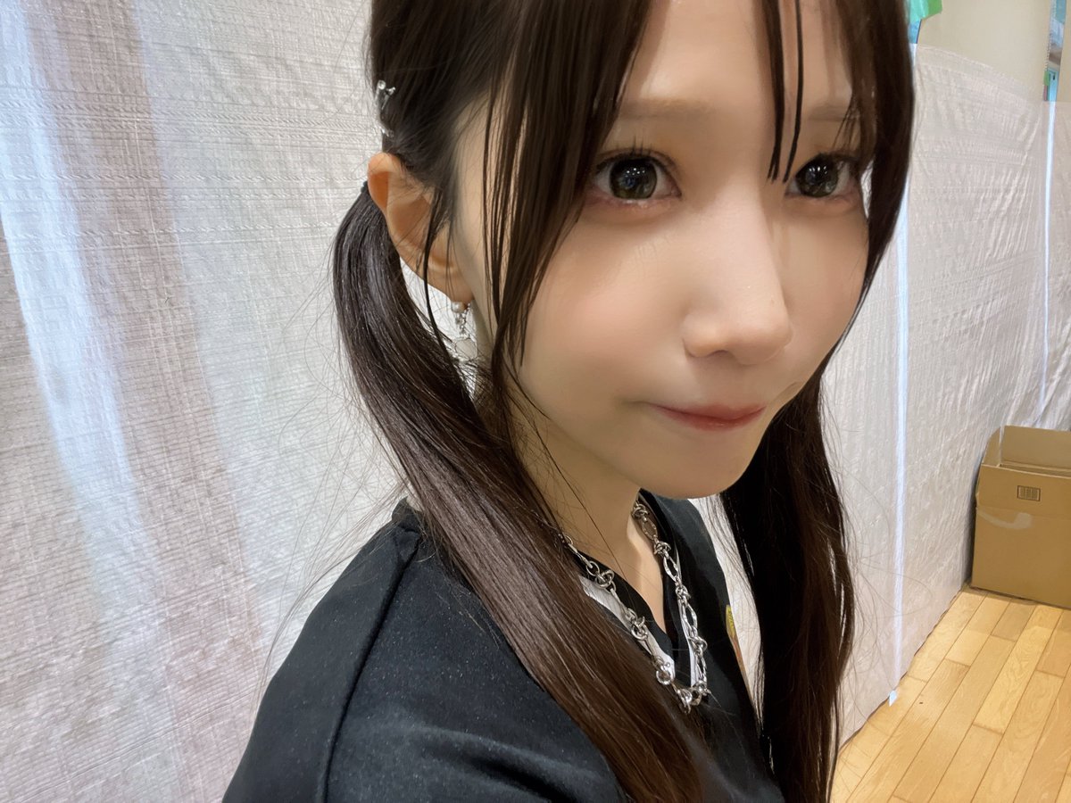 Quubi_tsumugi's tweet photo. ？？？ https://t.co/802XYFKwsm