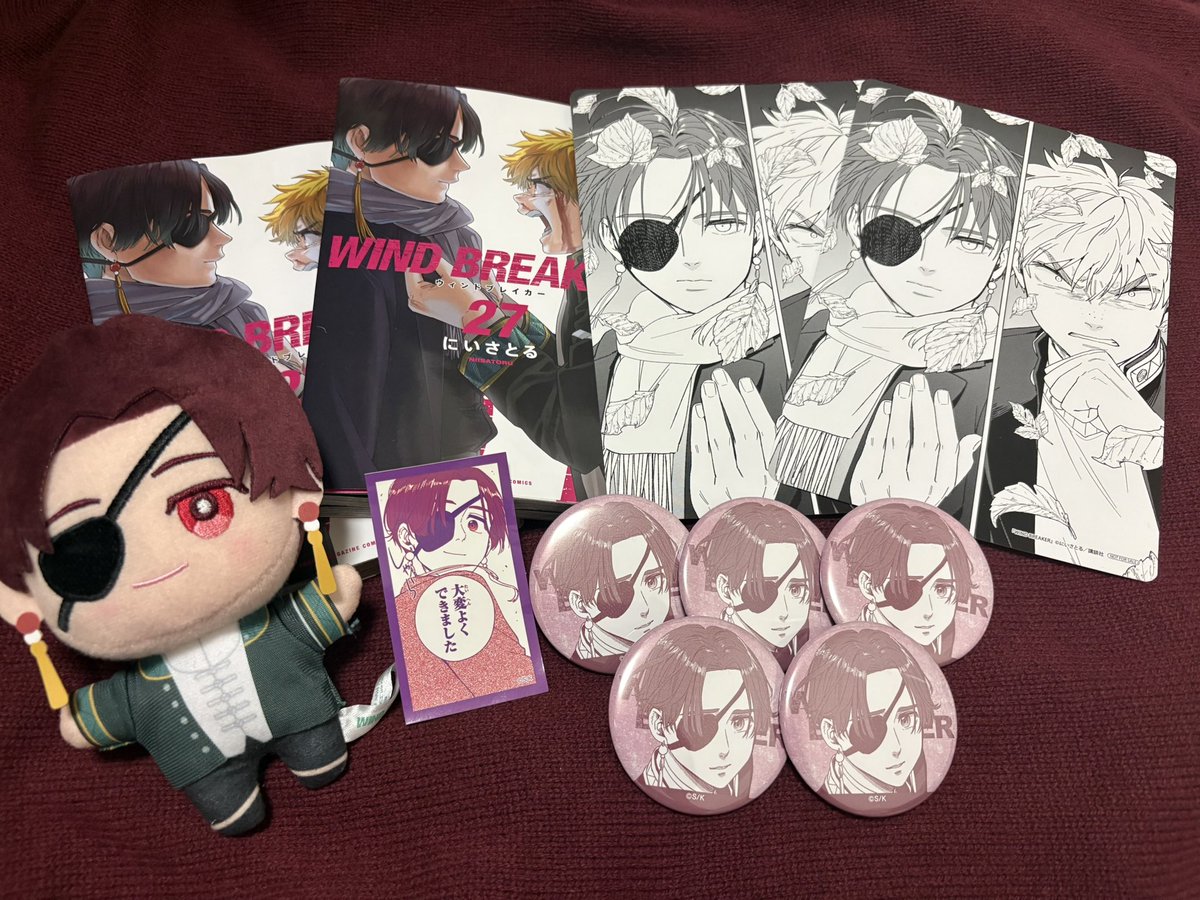 mo328yu's tweet photo. 27巻買ってきた🍂

今回はすおくんがいるので2冊お迎えしてます✨
表紙と特典見てると当時の記憶が蘇ってくる🥲 https://t.co/DifPTwsTbi