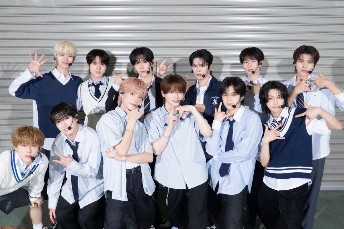 KO1KEYZofficial's tweet photo. [📸]

𝟮𝟬𝟮𝟲 𝗞𝗢𝟭𝗞𝗘𝗬𝗭 𝟭𝗦𝗧 𝗙𝗔𝗡 𝗠𝗘𝗘𝗧𝗜𝗡𝗚
兵庫公演 1日目🌙

🎀⚽️🚀🏃‍♂️🌟🍀🍰⚡️🍎🥔⚾️🐲

#KO1KEYZ_1ST_FAN_MEETING
#KO1KEYZ
#コイキーズ #코이키즈 https://t.co/xQiBq1W7nY