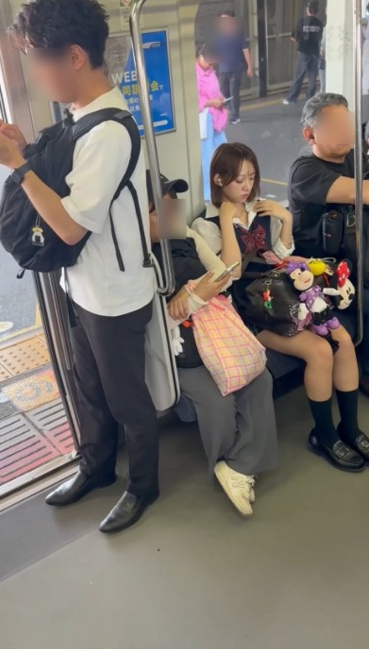 Lia166398's tweet photo. https://t.co/b0I3EDqg1w

一番人気の3年生 https://t.co/OnUpyUhVxv