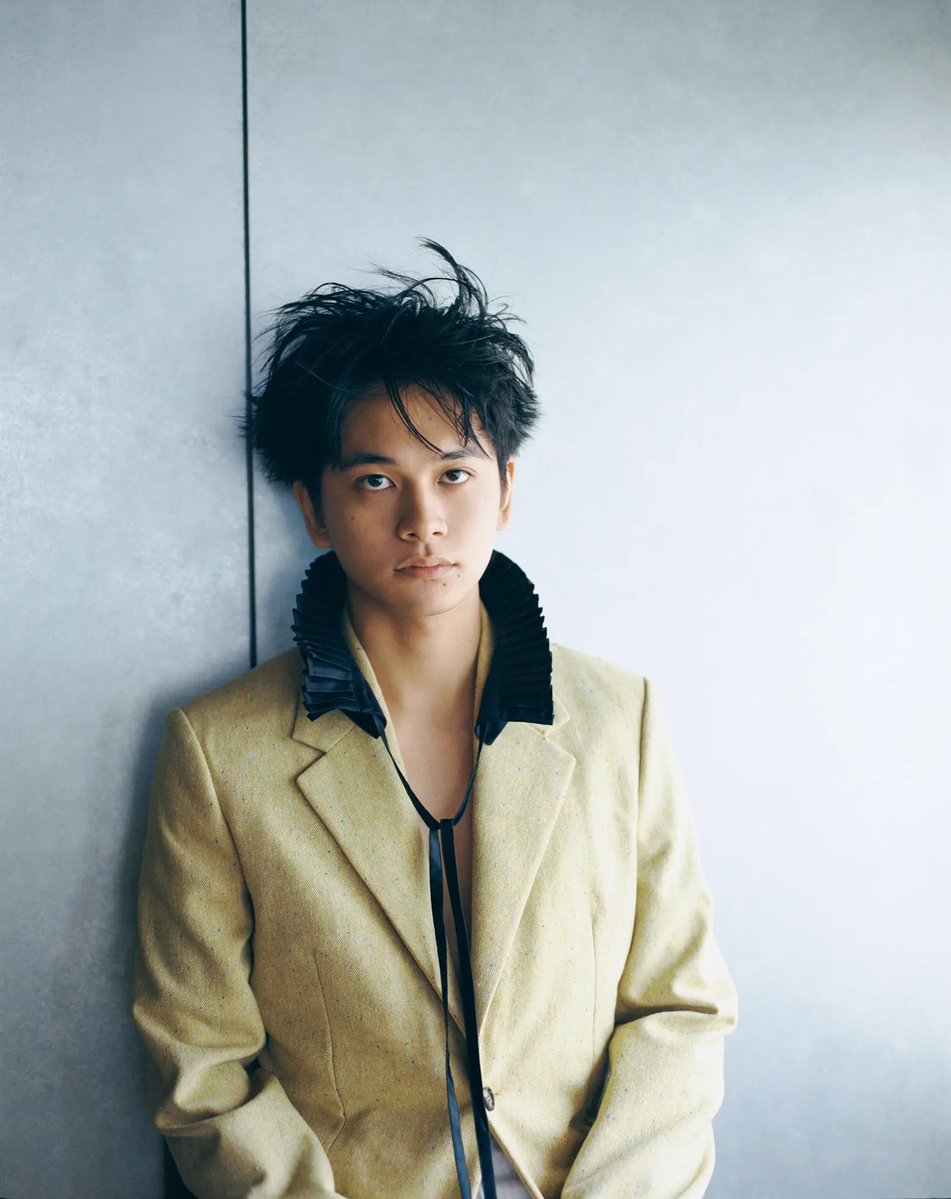 GQJAPAN's tweet photo. #北村匠海「エンターテインメントはビジネスであり、同時にクリエーションでもあります。ビジネスが時代に乗るものだとしたら、クリエーションは時代をつくるもの。どちらも必要ですが、僕は時代をつくる側でありたい」
https://t.co/FXMSLn9kVq https://t.co/pnTQ7OJNE9