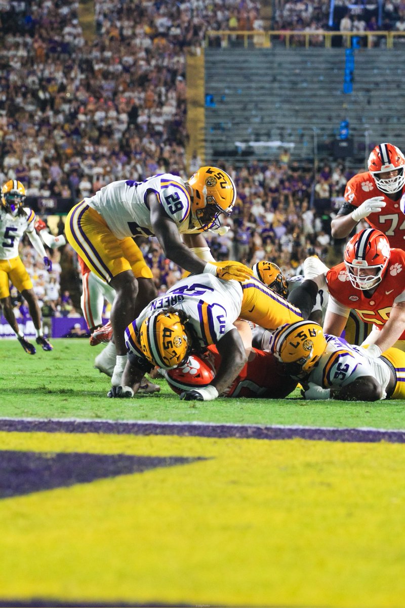 dandydonlsu's tweet photo. “I get that the SEC is trying to establish its authority and preserve its ability to govern itself, but trying to do that by making an example out of a member school that ultimately complied and did not roster the two players in question strikes me as very poor leadership.”

More of my thoughts on the whole mess, plus some football talk (What we learned about LSU’s defense in Week 1) & more.

👉 https://t.co/EGseN0E6xN

Photo: @318photo