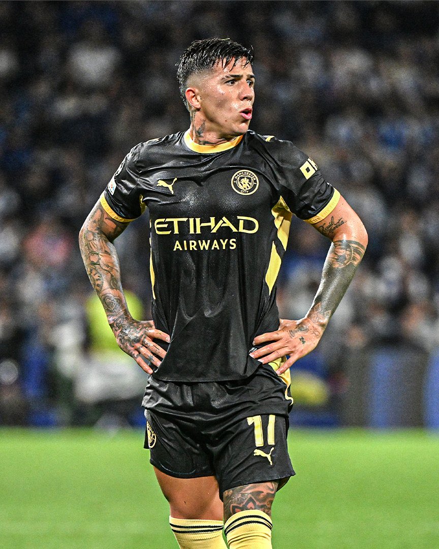 centregoals's tweet photo. 🚨🚨| In the last three seasons, 𝐍𝐎 𝐌𝐈𝐃𝐅𝐈𝐄𝐋𝐃𝐄𝐑 has more assists in major European competitions (Champions League, Europa League, Conference League) than Enzo Fernández (9). 🇦🇷🌟

[@OptaJoe] https://t.co/f0iY6WurS0