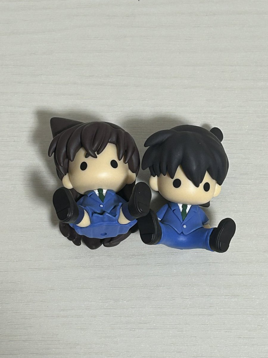 SILVAe2x's tweet photo. 名探偵コナン ペタドール2 交換 買取

譲➡️新一 蘭
求➡️ジン ベルモット ライ

郵送でのお取引
買取は定価＋郵送代 https://t.co/8wCmWqYMhi
