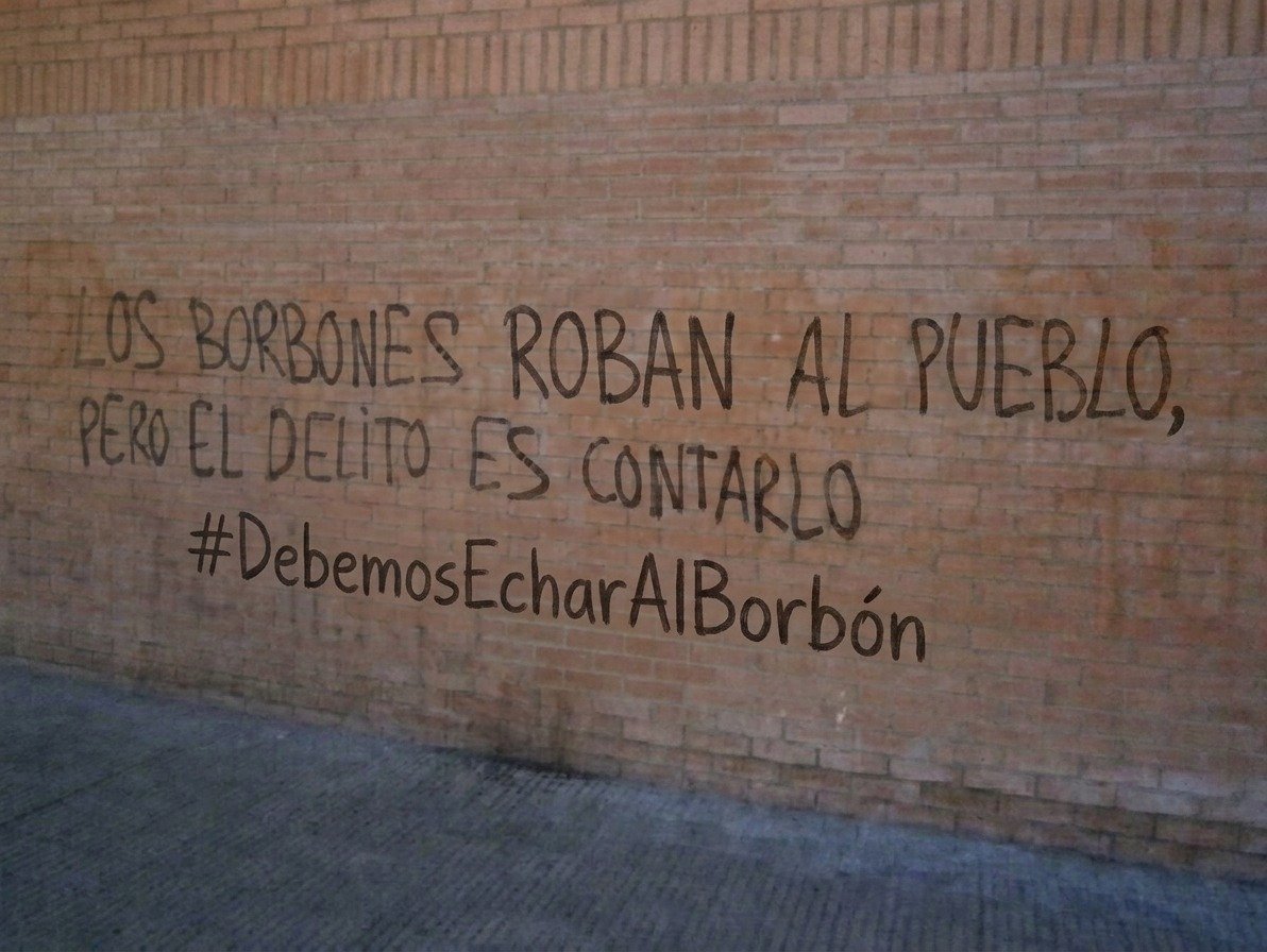 RedAntifaMR's tweet photo. 📢 Recomendaciones republicanas de hoy:

Síguelas👇👇

➡️ ⁦@MHA85228220
➡️ @ComMadridMR

✅ Retuitea este tuit
✅ Sigue a quien retuitee
✅ Sigue a quien te siga
 
Promoción y crecimiento de cuentas republicanas y antifascistas
#DebemosEcharAlBorbón 
 
❤️💛💜 ¡Salud y República! https://t.co/KldTxsNJzZ