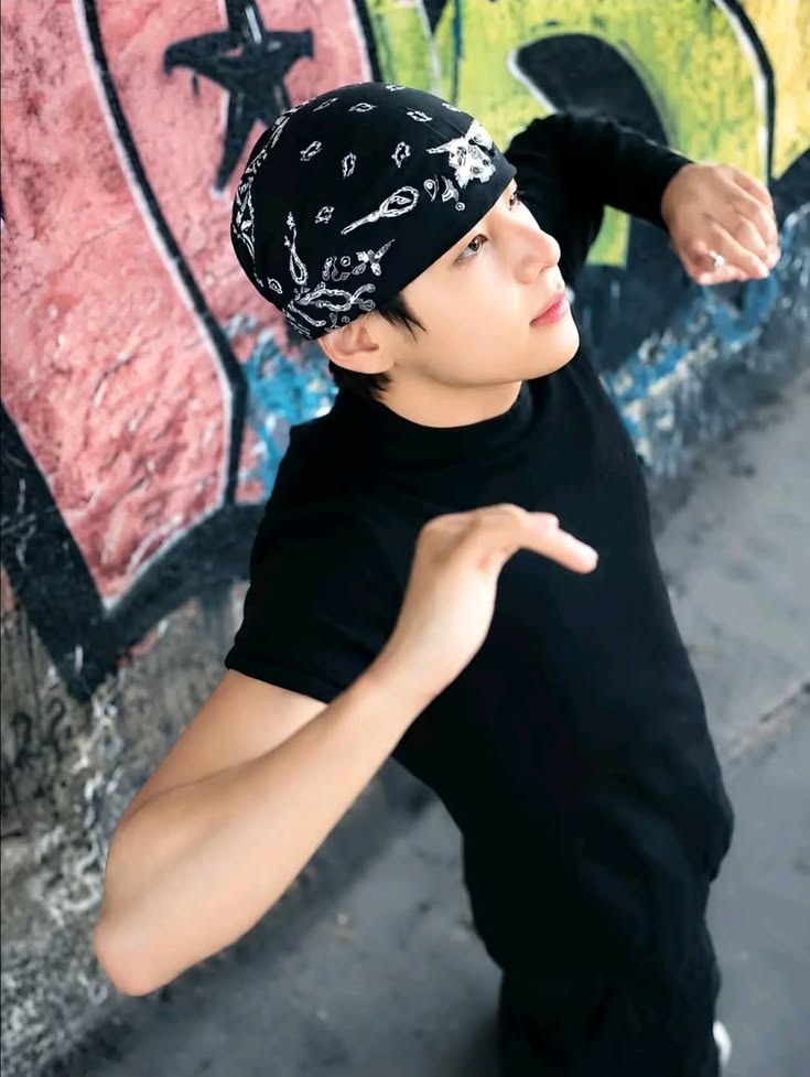 noctnando's tweet photo. #taekookau | ENTRE NOSOTROS ☕

Jk creyó que su mayor castigo sería hacer servicio comunitario, lidiando con el calor y un alfa insoportable. Th pensó que solo tendría que soportar al omega caprichoso por un par de semanas.
Ninguno contaba con que sus lobos tendrían otros planes. https://t.co/tZ2uvaMy0N