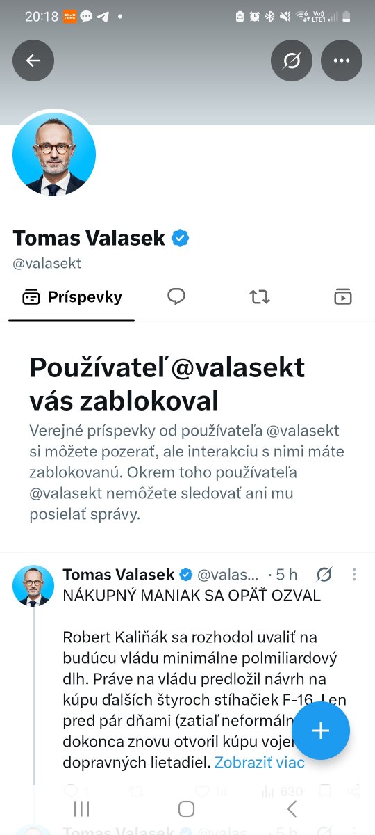 IBADEZOLAT's tweet photo. Demokracia po @valasekt Valaškovsky 🤣🤣🤣🤪 45 kilový komediant hrajúci sa na politika 🤪🤪🤣☝️🖕💪 https://t.co/h3Frf1YZ2X