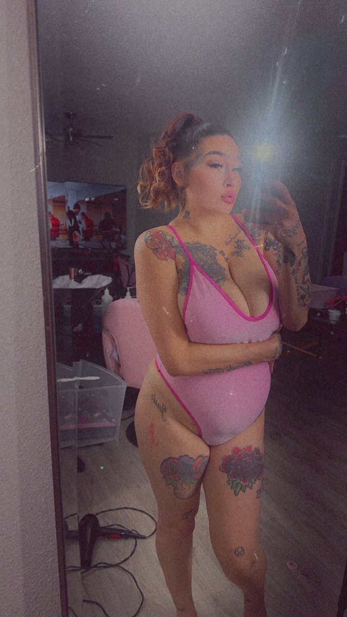 AriiBanksXo's tweet photo. ๐๐ Thinking about becoming a stripper againโฆ
What yโall think? ๐๐ฅ
Should AriiBanksXo make her comeback? ๐๐ฝโค๏ธโ๐ฅ
๐ธ IG: @arii_banksxo
๐ป Snap: @arii_banksxo
๐ฆ X: @ariibanksxo
๐ฒ Text: 602-398-3561
#AriiBanksXo #StripperComeback #WhatYallThink #BackOutside #BigComeback https://t.co/4I20SbV9ZD