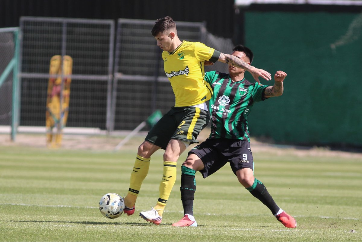 ClubDefensayJus's tweet photo. Reserva | 🕒 20’ PT
#SMSJ 1 - 0 #Defensa
#VamosDefe💚 https://t.co/qo9XnIUJbZ