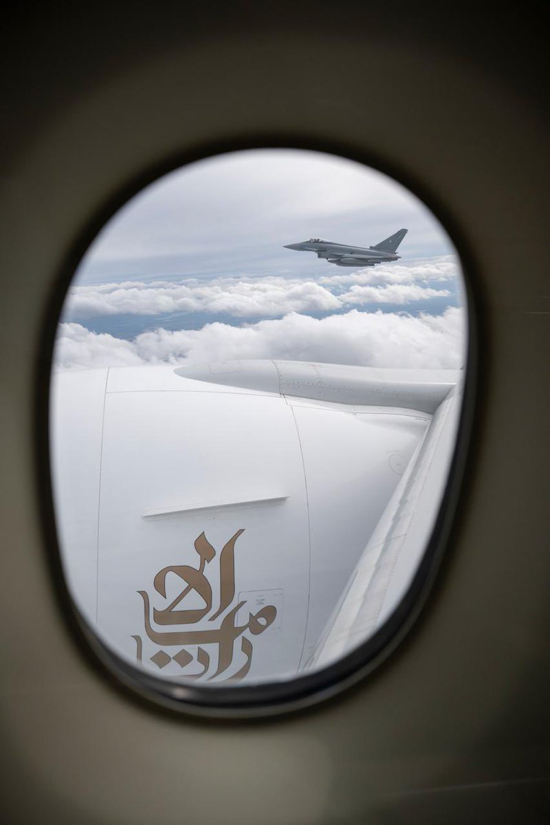 uae_parza's tweet photo. طائرات حربية المانية رافقت رئيس الدولة اثناء دخوله الأجواء الألمانية ترحيباً بوصوله 🫡🇦🇪🇩🇪 https://t.co/kBEowbEuYZ