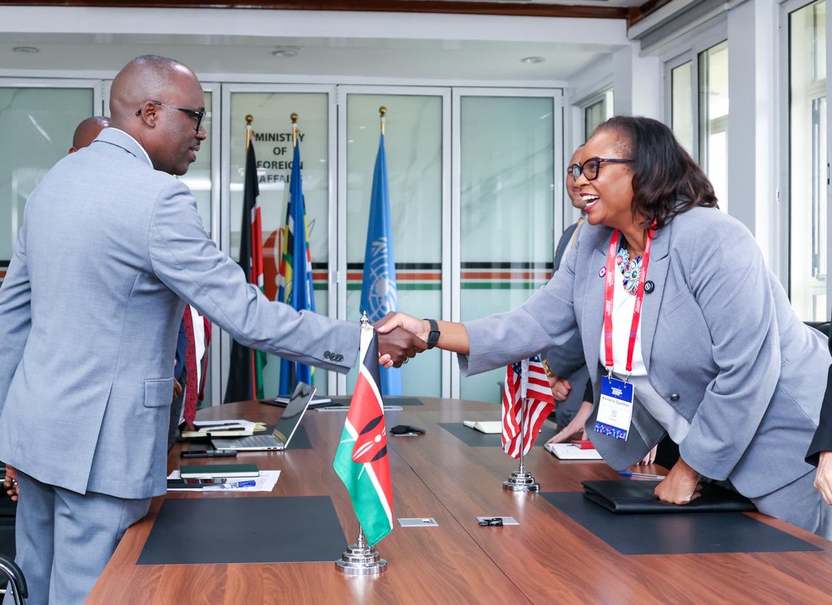 SingoeiAKorir's tweet photo. Delighted to welcome Kendra Gaither, President of the U.S.-Africa Business Center, and the @USChamber delegation to Nairobi for their 2nd business mission of 2026. Kenya continues to position itself as the strategic gateway to East Africa and AfCFTA markets. The extension of AGOA through 2028 provides vital commercial certainty to deepen our bilateral trade framework. #KenyaUSPartnership @ForeignOfficeKE