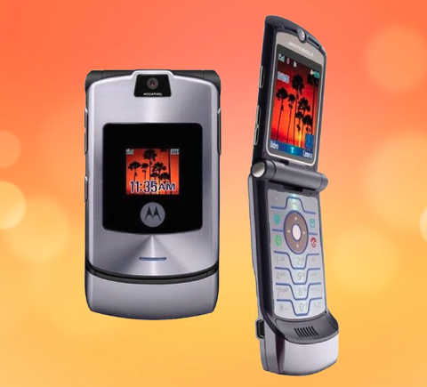 BeardoTrader's tweet photo. Still the greatest phone of all time. https://t.co/U6WZhoyjBR