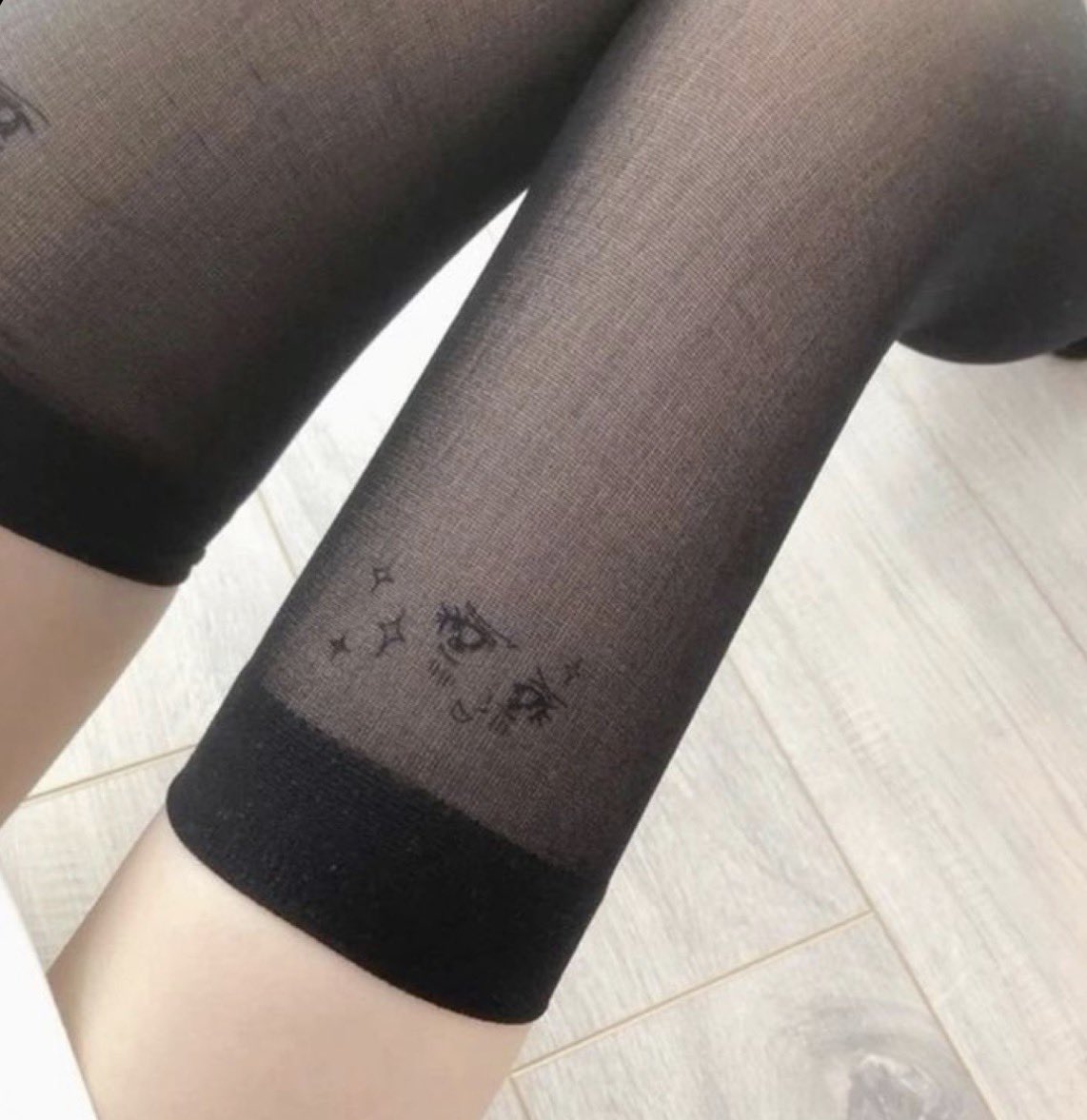 cigsic's tweet photo. thigh gaps ♡♡♡♡♡♡♡ https://t.co/aO9eg9edPr