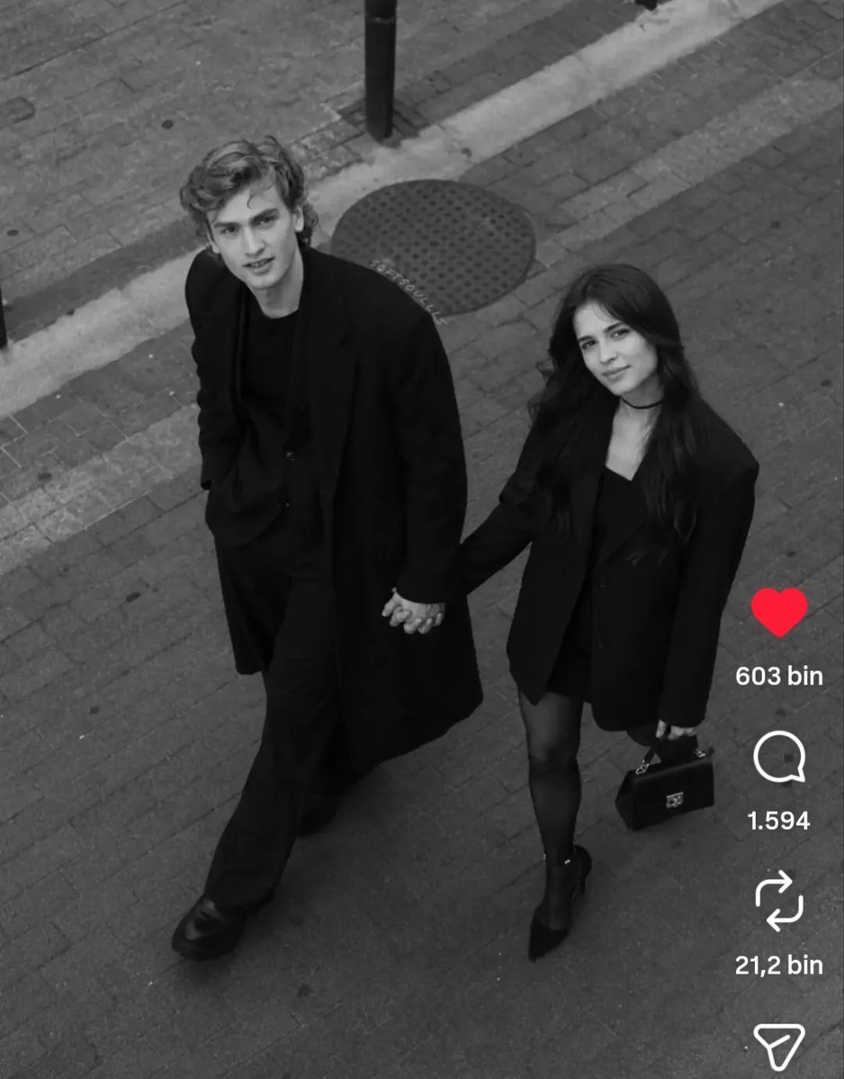 strvwbs_'s tweet photo. @sweethoneyys Tek övüldüğünüz bu sizin 10 videonuzun like sayısı teoden'in 2 videosundaki like sayısını zor geçiyor amk https://t.co/zgeQZJSsrh