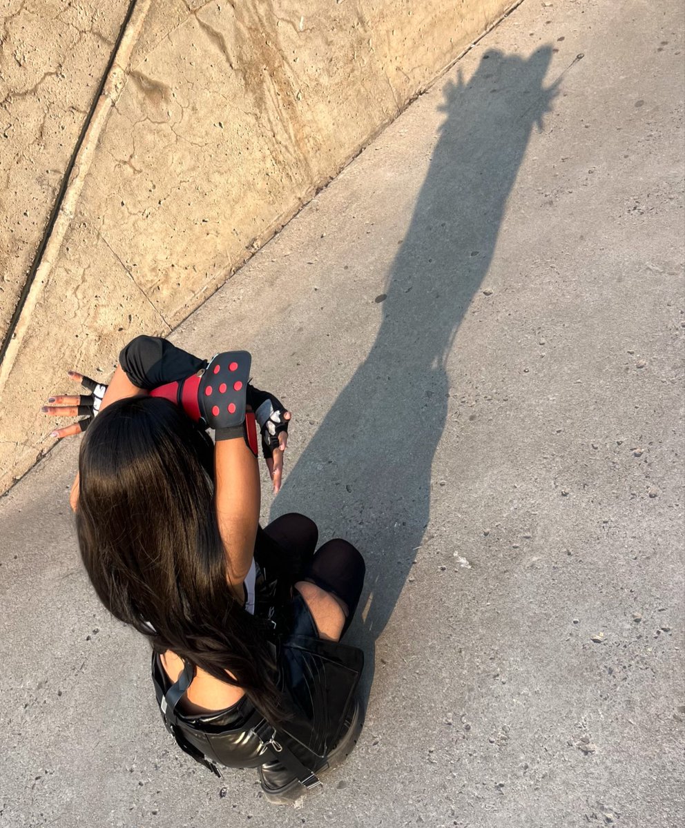 mishtimere's tweet photo. real life tifa lockhart ♡ https://t.co/PgFNMgKvoz