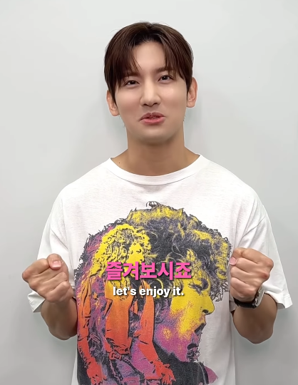 Kkorepo's tweet photo. 「#東方神起」#チャンミン、「SMTOWN RUN CLUB 26」開催へのメッセージ…「一緒に走る準備はできましたか？」（動画あり） 
🔗https://t.co/p21UVnIPv3 https://t.co/rfIxesv3rg