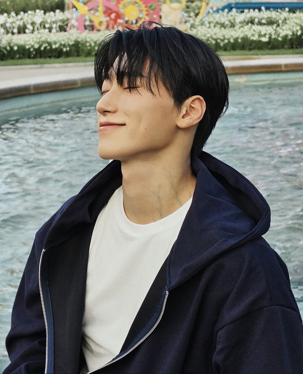 Ritaxforever's tweet photo. I'm sorry.. why is everyone coping RM??? https://t.co/DVQq9jKhsn