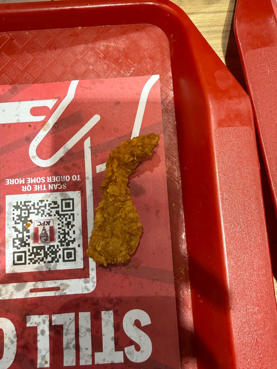TSA_Teja's tweet photo. @KFC_India Shrinkflation? https://t.co/WCa3pvtl6m