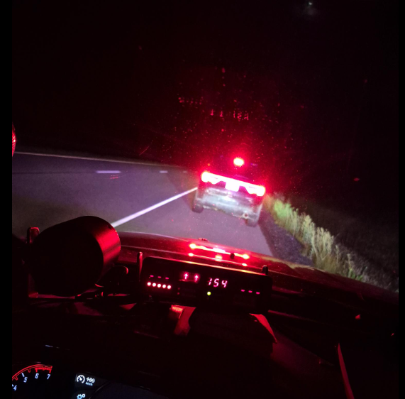 OPP_ER's tweet photo. Our officers with the Stormont, Dundas and Glengarry Detachment were busy on the roads this long weekend. These three drivers were stopped for speeding at stunt-driving levels and all three were charged. The result? 30 days without a licence and 14 days without their vehicle. Turns out, getting there fast can mean not getting there at all. 

Stunt driving puts everyone on the road at risk. Slow down, follow the speed limit and make the safe choice behind the wheel. There’s no destination worth losing your licence over.
#SDGOPP
~
Nos agents du détachement de Stormont, Dundas et Glengarry ont été très occupés sur les routes pendant ce long week-end. Ces trois conducteurs ont été interpellés pour excès de vitesse avoisinant la conduite acrobatique et ont tous les trois été inculpés. Le résultat ? 30 jours sans permis et 14 jours sans leur véhicule. Il s’avère qu’arriver vite peut signifier ne jamais arriver du tout.

La conduite acrobatique met en danger tous les usagers de la route. Ralentissez, respectez les limitations de vitesse et faites le choix de la sécurité au volant. Aucune destination ne vaut la peine de perdre son permis.
#SDGOPP