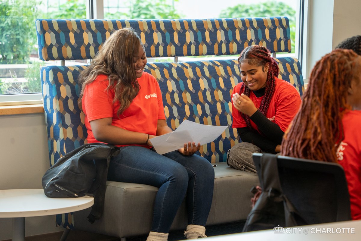 GoodwillSP's tweet photo. We loved welcoming the CMPD Youth Envision Academy to Goodwill's Opportunity Campus! 💙

Students toured our campus, learned about community resources and participated in workshops focused on communication, teamwork, problem-solving, emotional intelligence and resume-building skills.

We're grateful to be part of experiences that help young people explore new opportunities and prepare for their future!