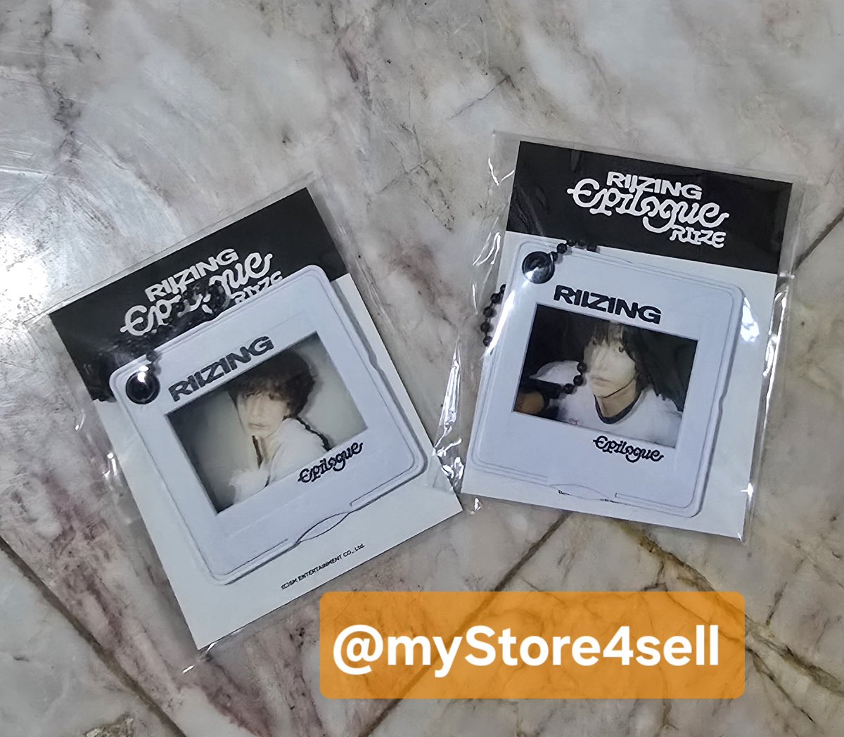 myStore4sell's tweet photo. 📦พร้อมส่ง
 Photo slide keychain แอนตัน วอนบิน
ราคา 350 บาทรวมส่ง
#ตลาดนัดriize #ตลาดนัดน้องข้าว #ANTON #WONBIN https://t.co/MrHr8pZy1a