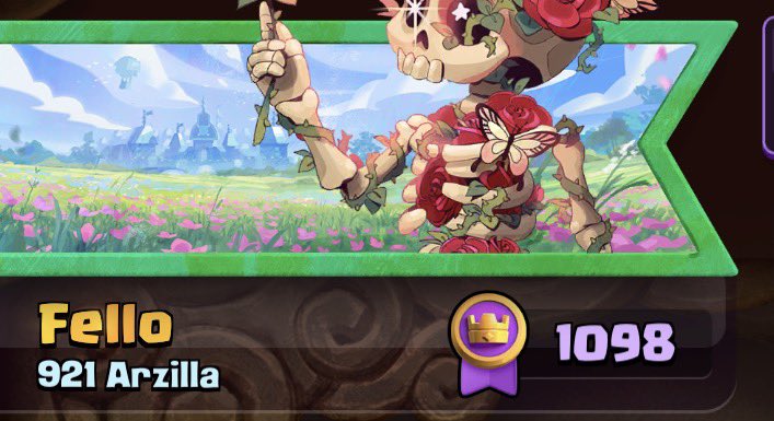 Fello_2004's tweet photo. @Ella_Vtub3r My friend dropping my acc on cr ultimate champion coz he’s ass https://t.co/VkKb3U68vU