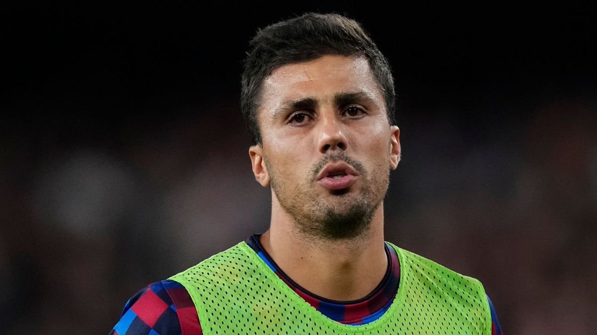 besoccer_ES's tweet photo. Valencianistas, ¿PERDONÁIS a Rodri?

🔁 No
❤️ Sí https://t.co/1QJcxCoxmX