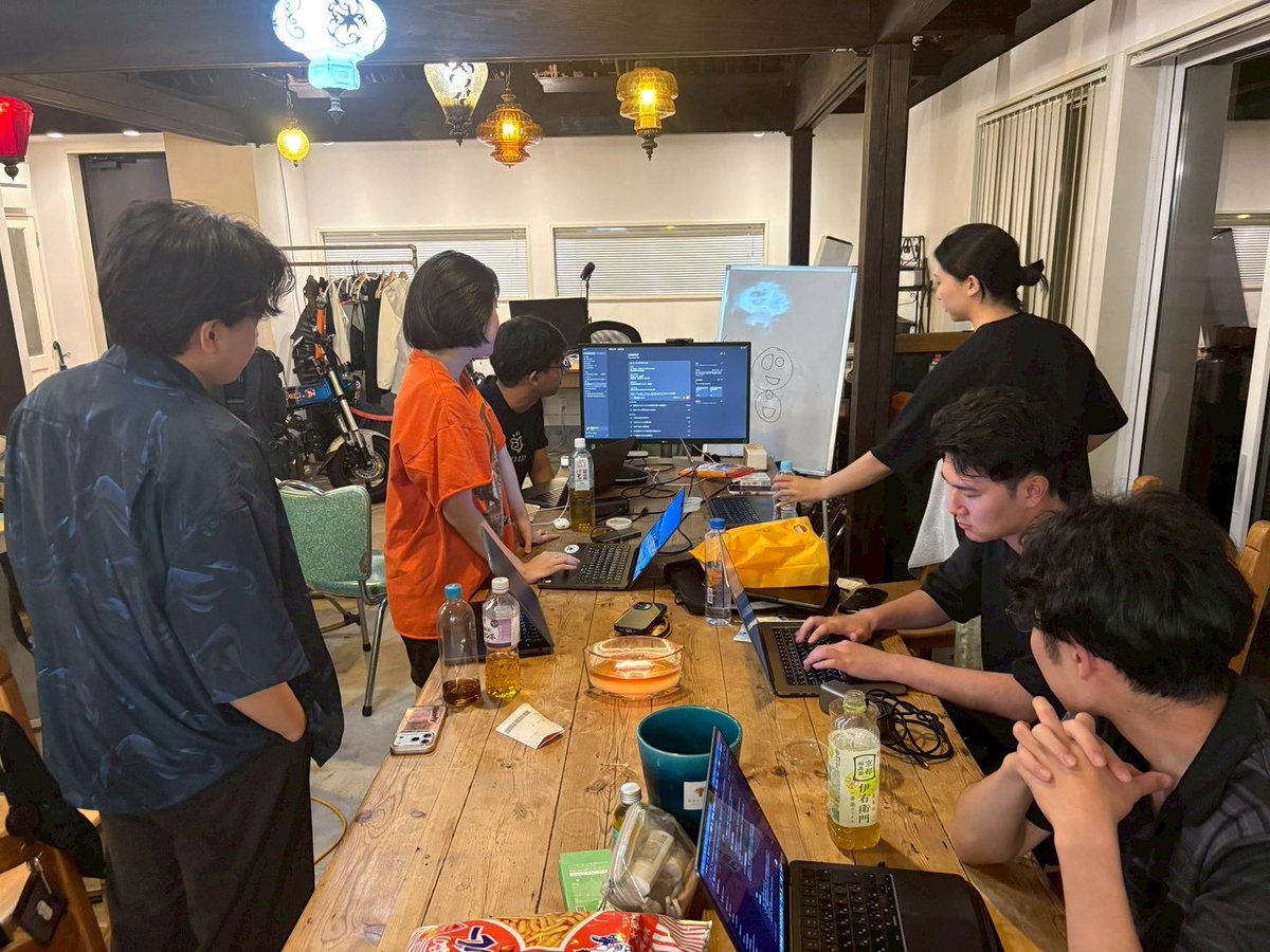 funa_funa_b's tweet photo. 最高の仲間に出会えています（現在進行形）
おすすめです https://t.co/bR1RbC5T5x