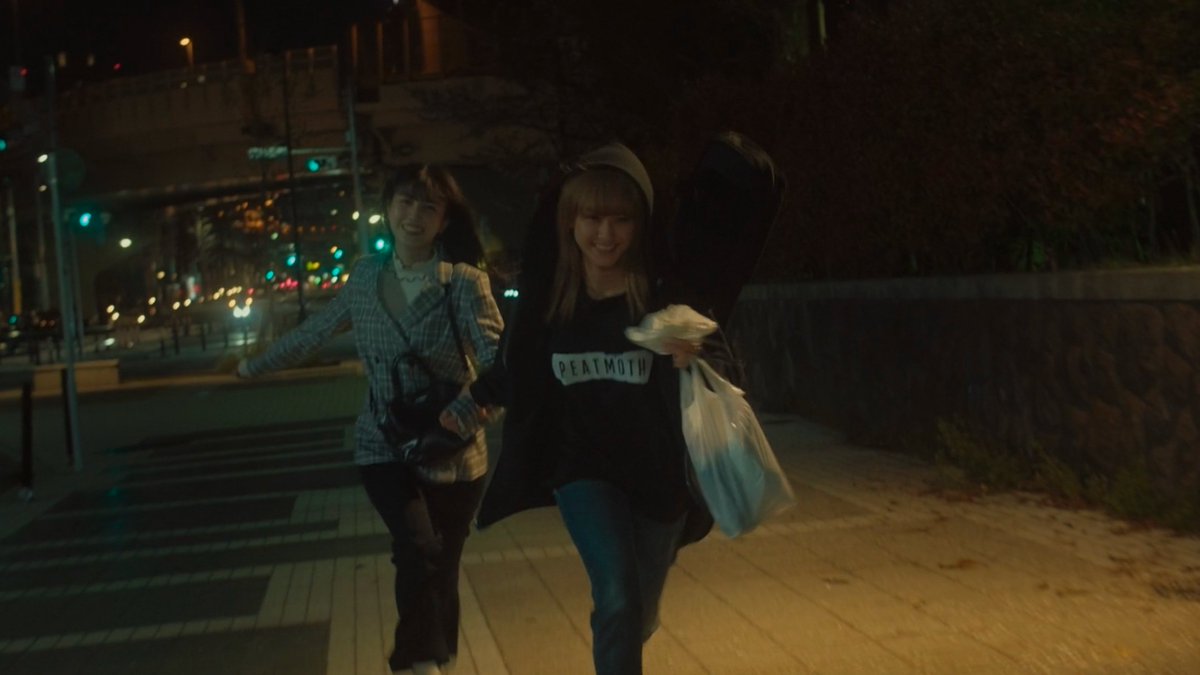 dunwhalers's tweet photo. one of THE best title drops ever
one of the best coming-of-age films ever
such a contrast to the eccentric splendour of baby assassins, only in the best ways

i can't believe sakamoto made me want to laugh and cry at the same time 🥲 https://t.co/BYTsGheptx
