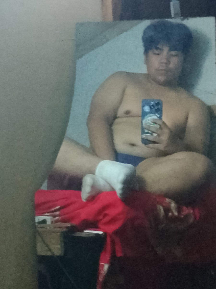 Iohanyeo's tweet photo. just getting fatter and fatter https://t.co/B3jsvolD7G