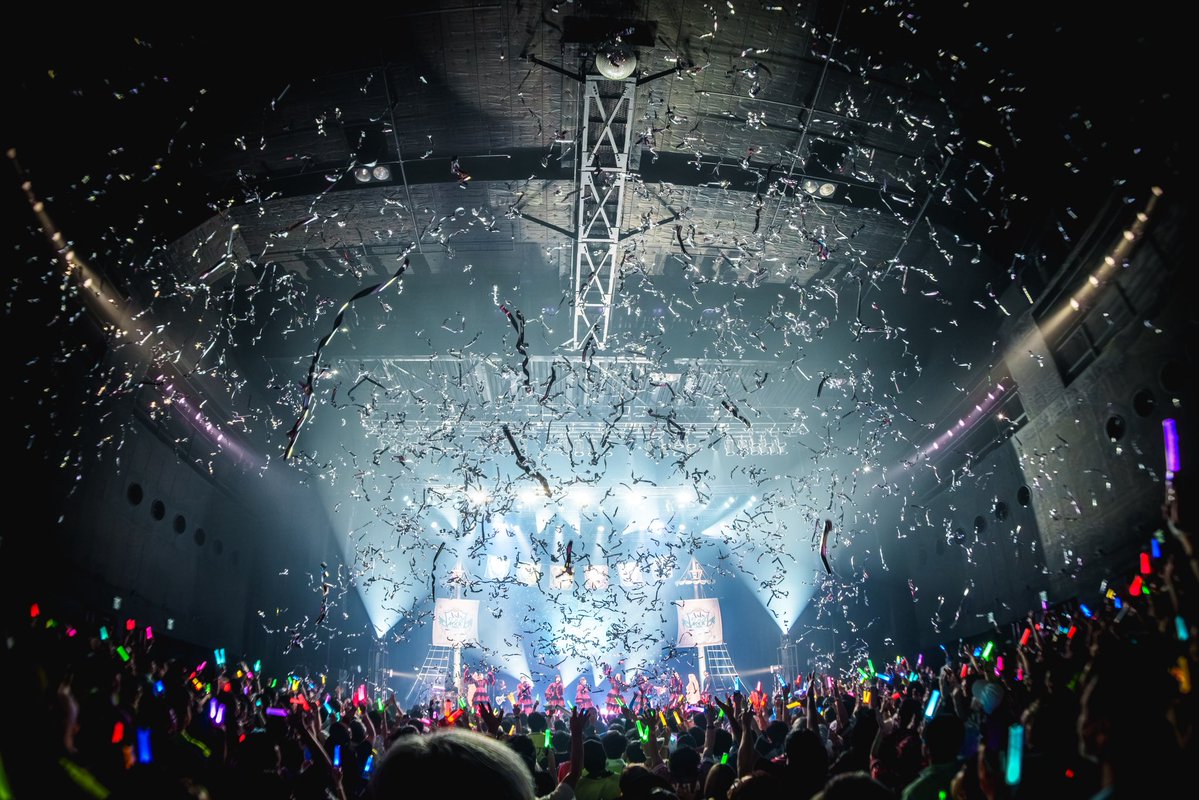 AsIs_OFC's tweet photo. ༶ ༶ ༶ ༶ ༶ ༶ ༶ ༶ ༶ ༶ ༶ ༶ ༶ ༶ ༶ ༶ ༶ ༶

『#AsIs 2nd TOUR 2026 ただ、きみが好き』TOUR FINAL 東京公演

Zepp DiverCityにお越しいただいた皆さま、本当にありがとうございました💐

「ただ、きみが好き」
その気持ちを、これからも何度でも届けられるように。

このツアーで見た景色も、
皆さんからいただいた言葉も、
7人で過ごした時間も、
これから先、AsIsが進んでいくための大切な「羅針盤」になりました。

最後まで一緒に走り抜けてくれて、
本当にありがとうございました🏴‍☠️🔥

#AsIs
༶ ༶ ༶ ༶ ༶ ༶ ༶ ༶ ༶ ༶ ༶ ༶ ༶ ༶ ༶ ༶ ༶ ༶