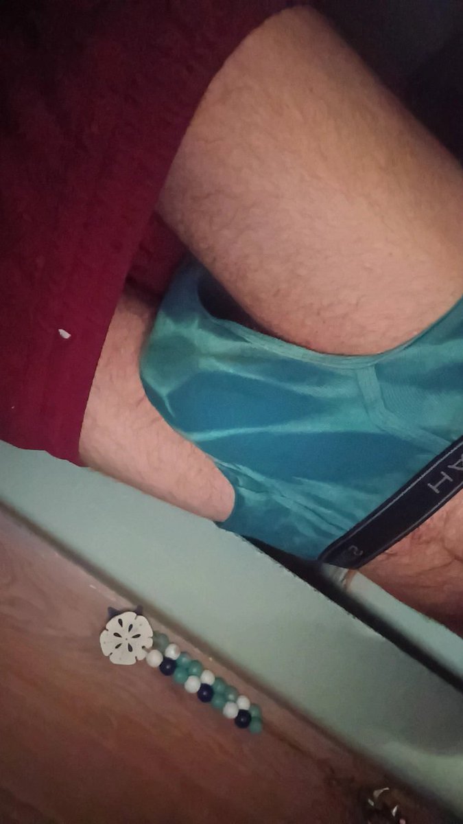 UnderwearTrad's tweet photo. @TradieNate @PopBase I so would love to trade underwear with you https://t.co/peKkU6EZBh