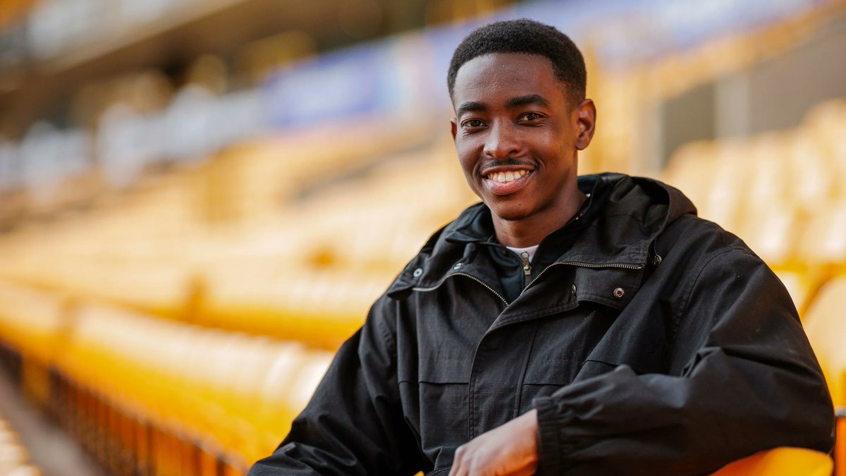 AFCCommunity's tweet photo. From Finsbury Park to Molineux 🏆❤️  

It was brilliant to see the impact of Premier League Primary Stars on pupils at Ambler Primary School, from building confidence and resilience to creating opportunities they’ll never forget.  

Read the full story 👇 https://t.co/whcy6LqHR3 https://t.co/Thyv1pquV6