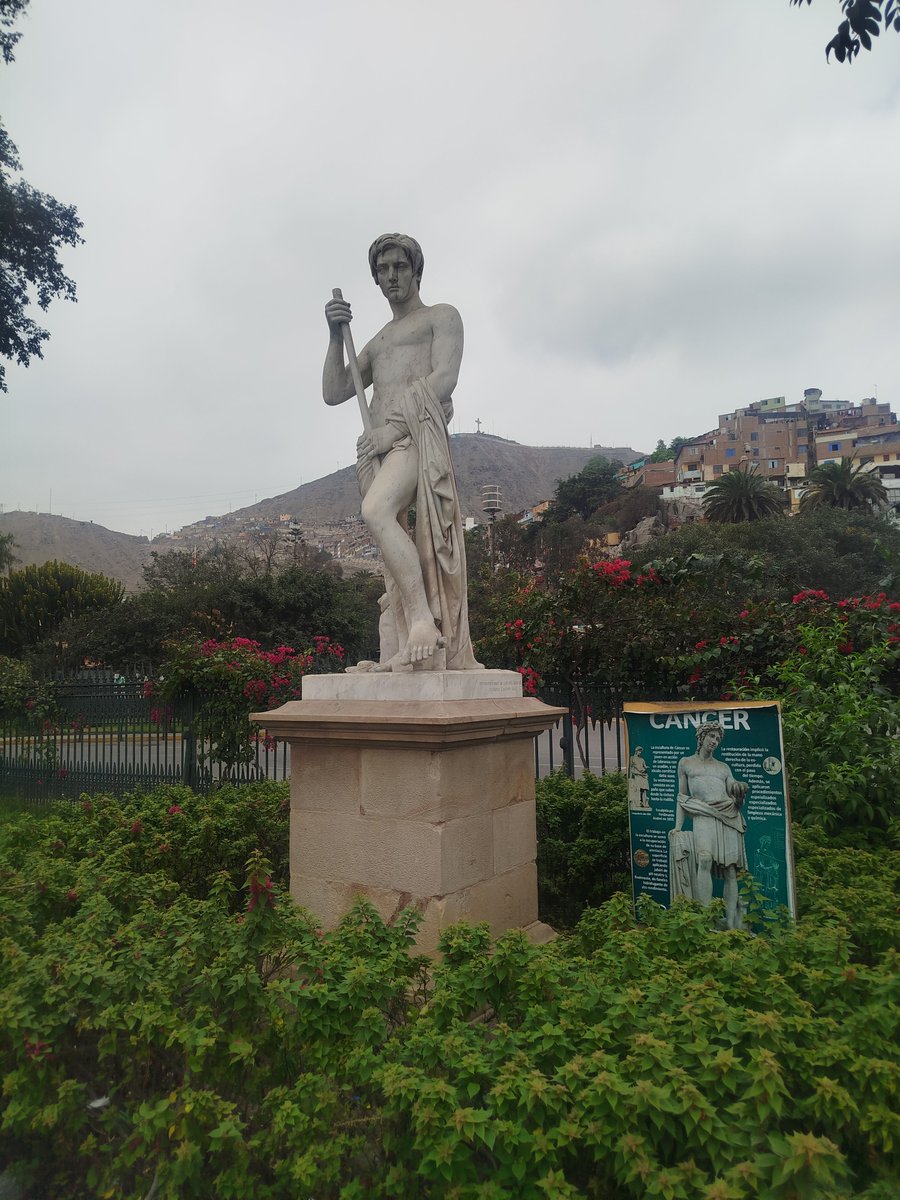 arriagaromc's tweet photo. Alameda de los Descalzos, Rímac https://t.co/BfJgspJOBo