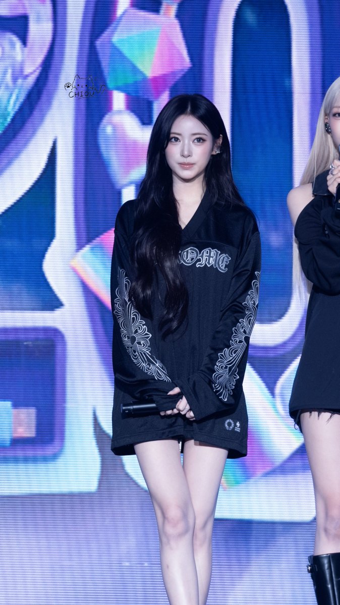 a0923239230's tweet photo. #안나 #Anna #미야오 #MEOVV 
DDI RO RI https://t.co/apmb6wNLVK