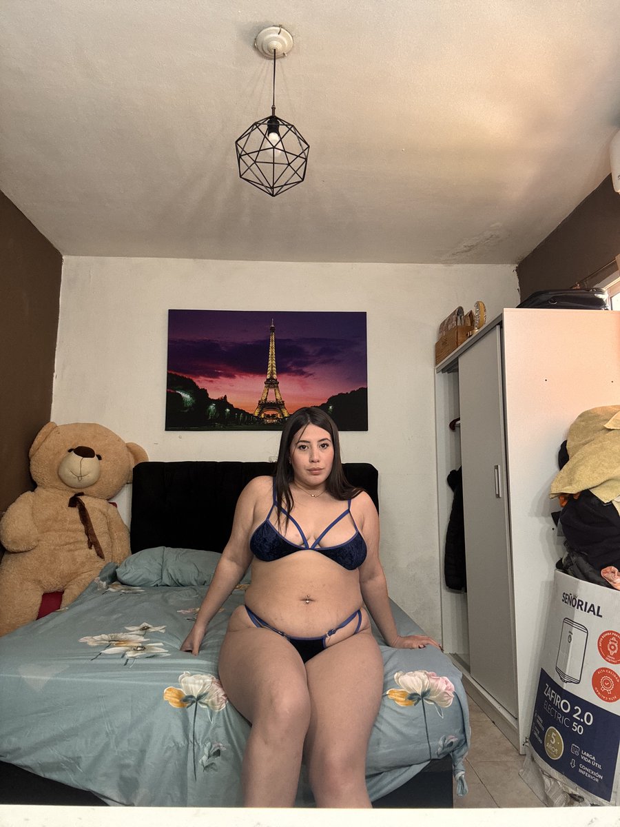 Kingtaie's tweet photo. rate this fit 1-10 https://t.co/raTS0bQQAu