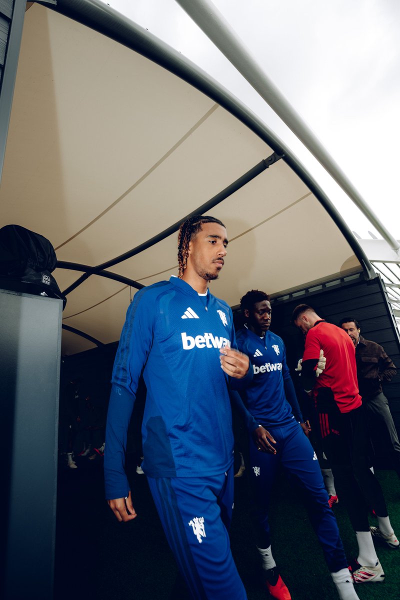 ManUtd's tweet photo. Time to hit the grass 🫡 https://t.co/g3gE75GcYR