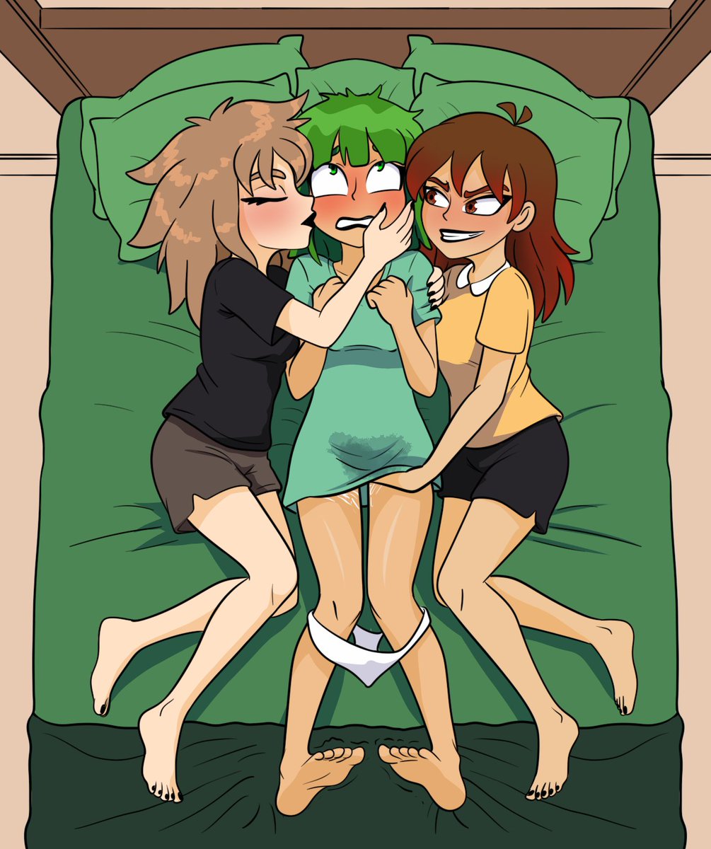 AmyRuler4's tweet photo. Femdom Gangbang Lesbian #rule34ㅤㅤㅤ 
(Personagens +18)
#hentaiِart #Porn #Lesbianrape #Gangbanglesbian #nsfwㅤㅤ https://t.co/RO0hxSSCho