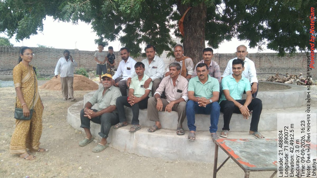 GRAMSEVAKBVNGUJ's tweet photo. કાળી પટ્ટી ધારણ કરીને પણ અમે અમારી ફરજ ચૂક્યા નથી...ખેડૂતોને સમયસર લાભ મળી રહે તે માટે અમારી કેડર હંમેશા પ્રયત્નશીલ રહેશે...

#Gramsevaknyayladak https://t.co/OClCZeGdbs