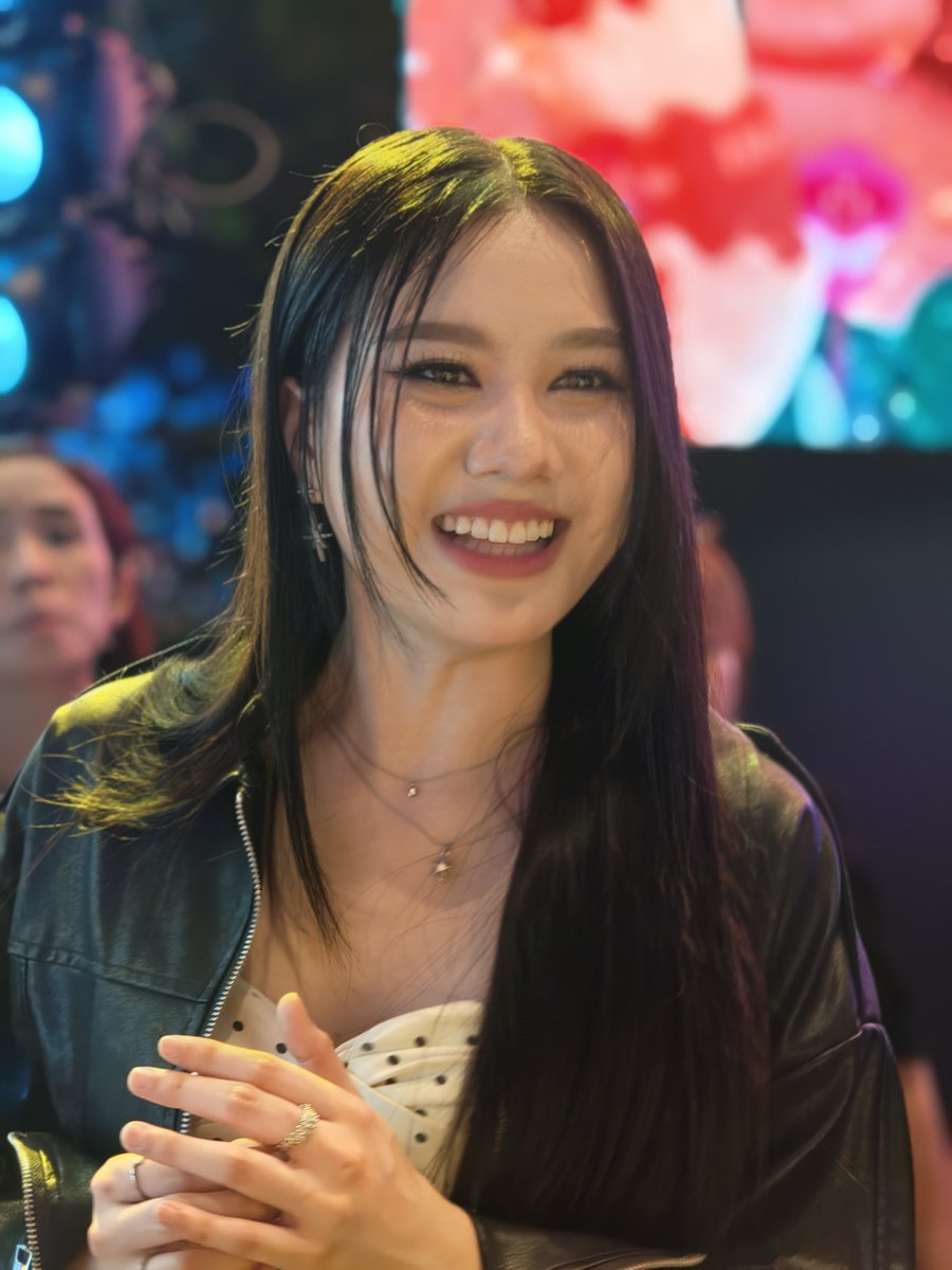 praewnpp's tweet photo. ฝากติดตามสาวขอนแก่นคนนี้ด้วยเด้อ
ig : yuri.jrn
tiktok : Yuri_jiaranai

YURI 18TH BIRTHDAY

#18thWithOurYURI
#YuriJiaranai #ยูริเจียระไน
#AF2026 #TrueAF2026 https://t.co/jJ3R8mFDLo